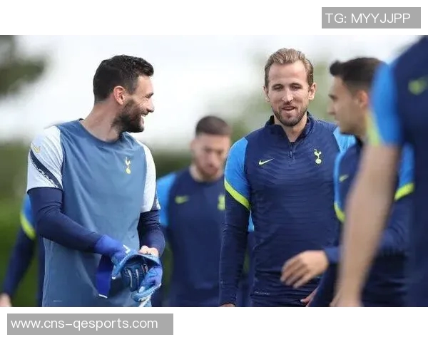 足球周薪揭秘:明星球员收入差异与背后的行业秘密分析 足球周薪揭秘:明星球员收入差异与背后的行业秘密分析